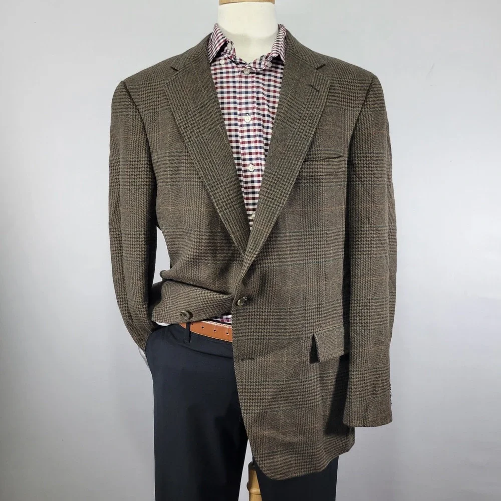 VTG JOS A BANK Men's Sport Coat Blazer Two Button Brown Plaid Wool Size 46R